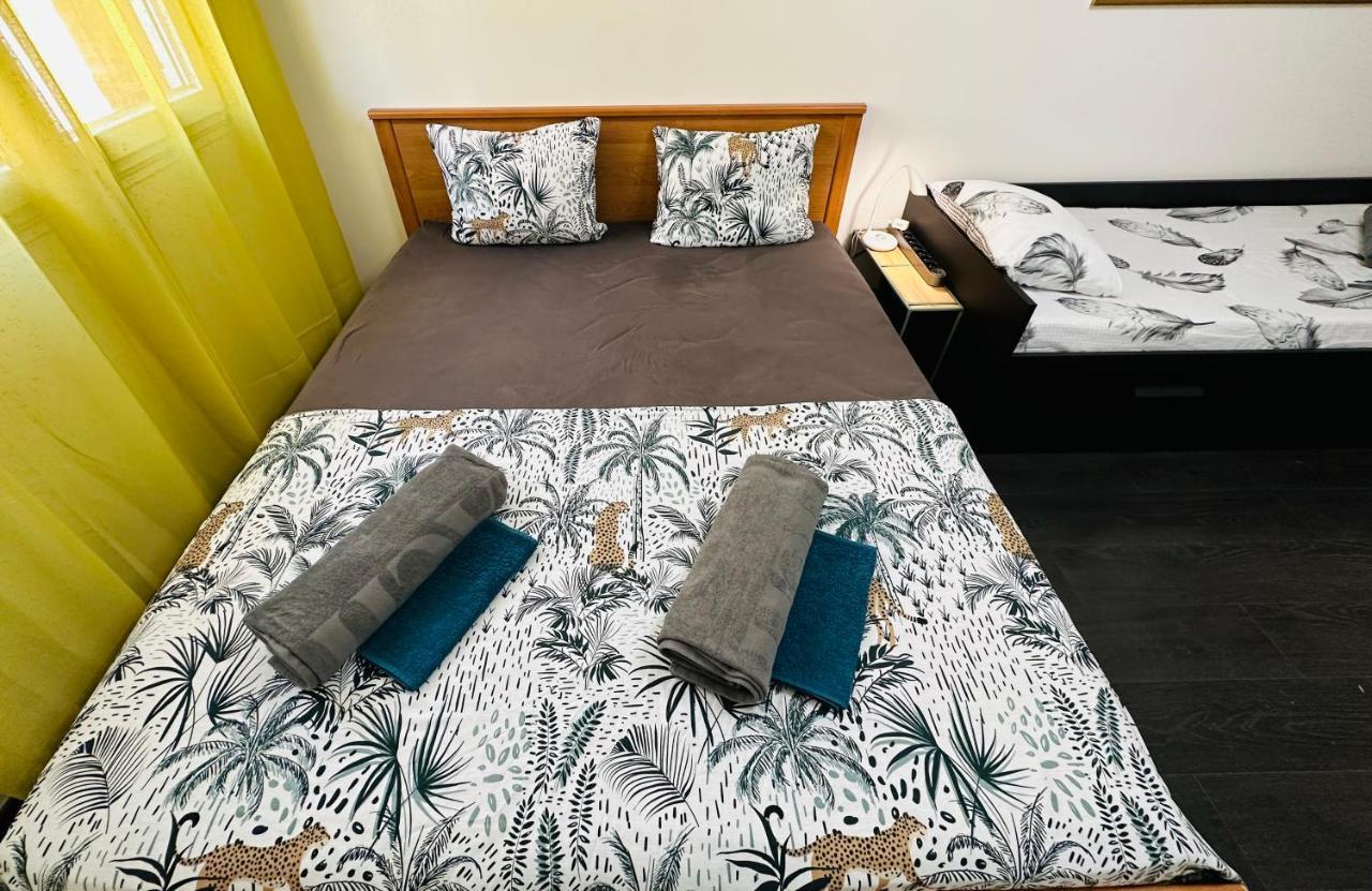 The Nice - 3 Rooms, 3Air Cond, 3Tv, 3Fans, 2 Wc, Wifi Everywhere 5Min Aeroport, Train, Beach, 1Min Tram, 15 Min Centre, Port, Parking Possible מראה חיצוני תמונה